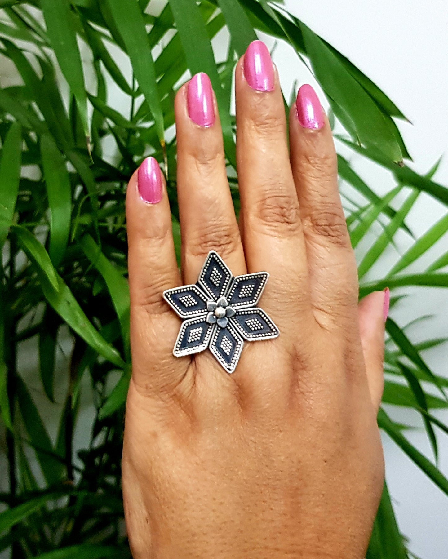 Silver star shaped antique ring