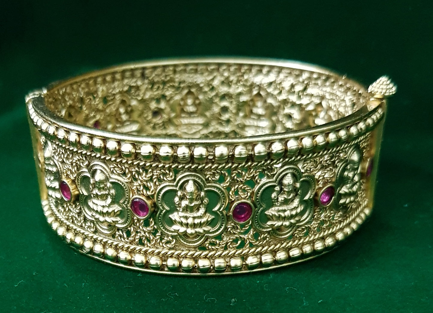 Temple jewelry gold finish lakshmi bangle (kangan-2) with kemp stones