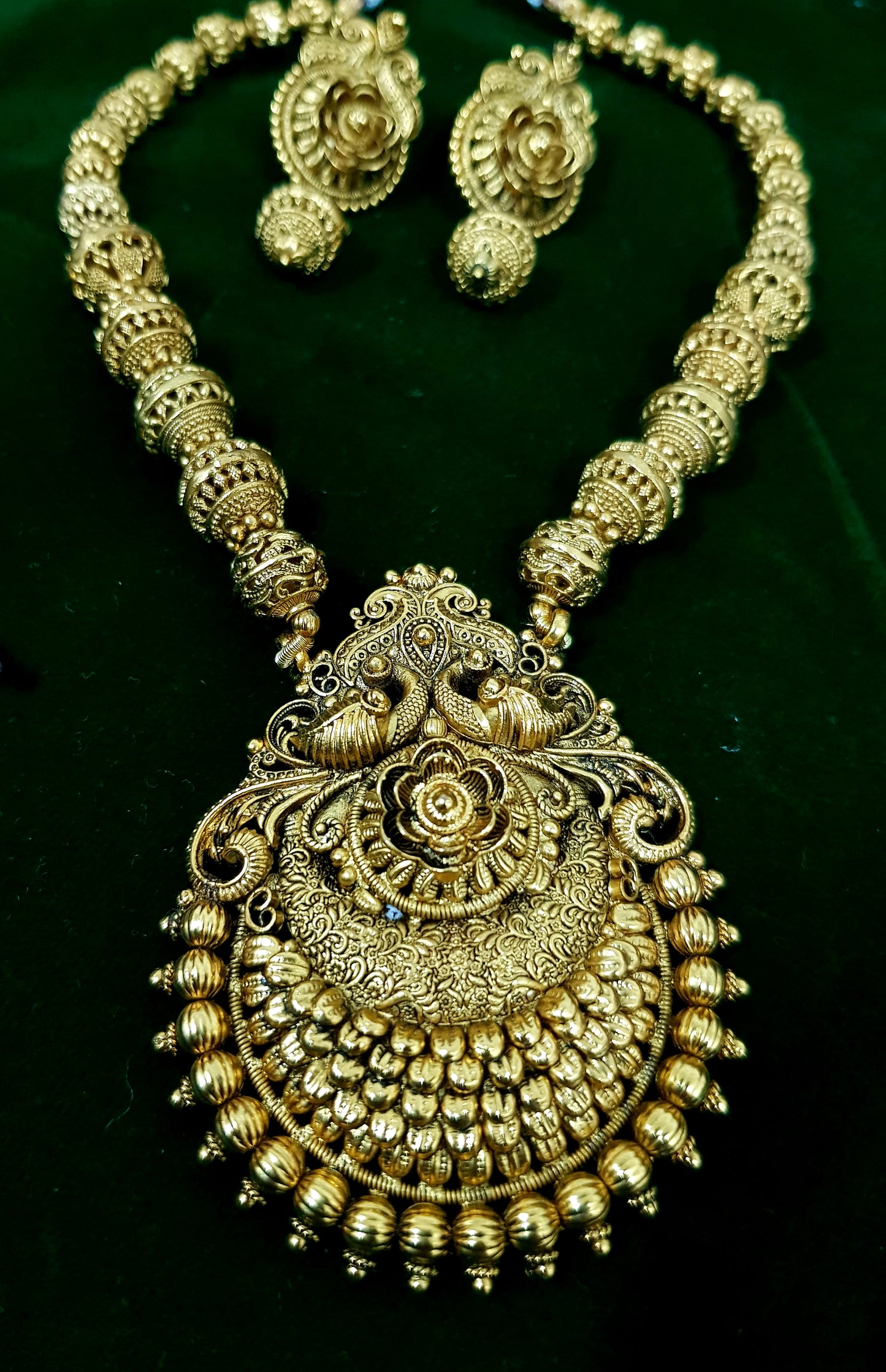 Temple jewelry matar mala with pendant and long earrings