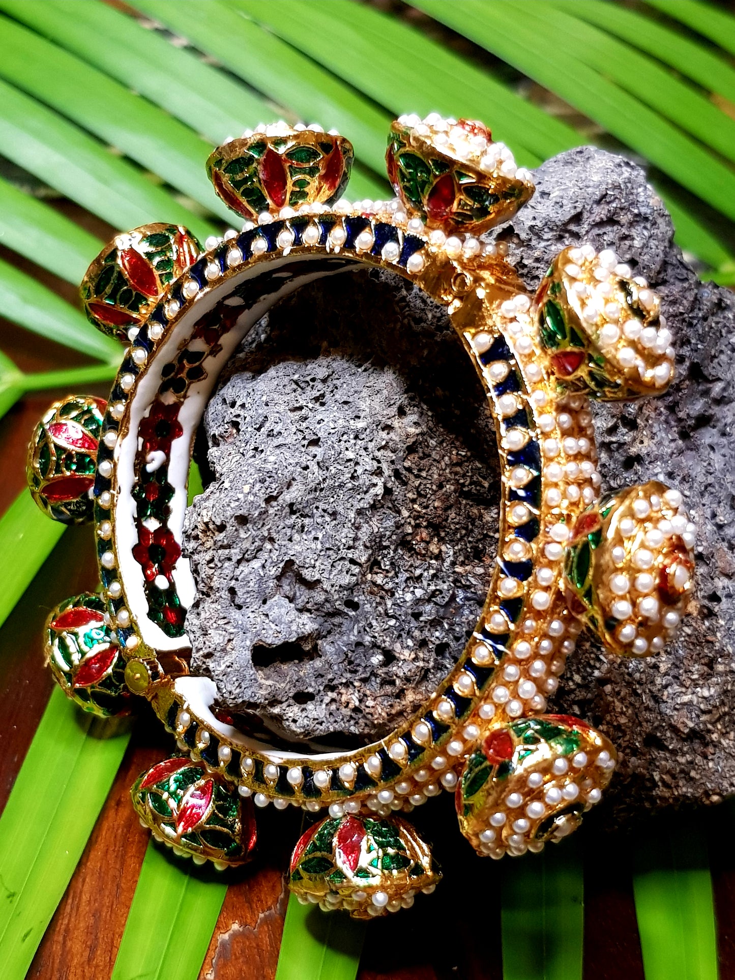 Traditional multicoloured navratan rajwada kada (bangle)