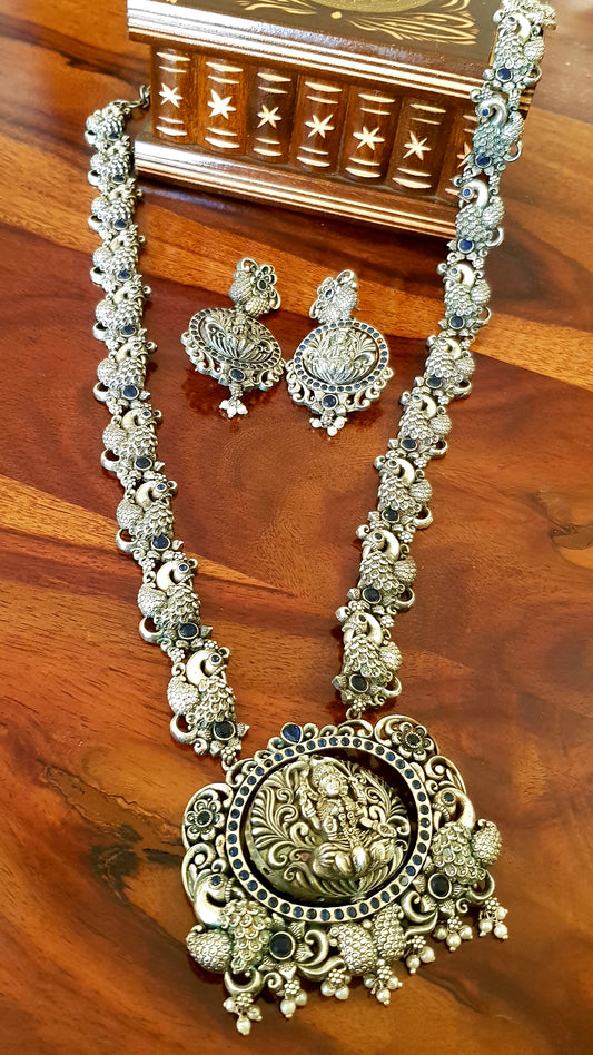 Antique silver finish temple jewelry set, lakshmi/flower motif reversible pendant set with long necklace, reversible earrings