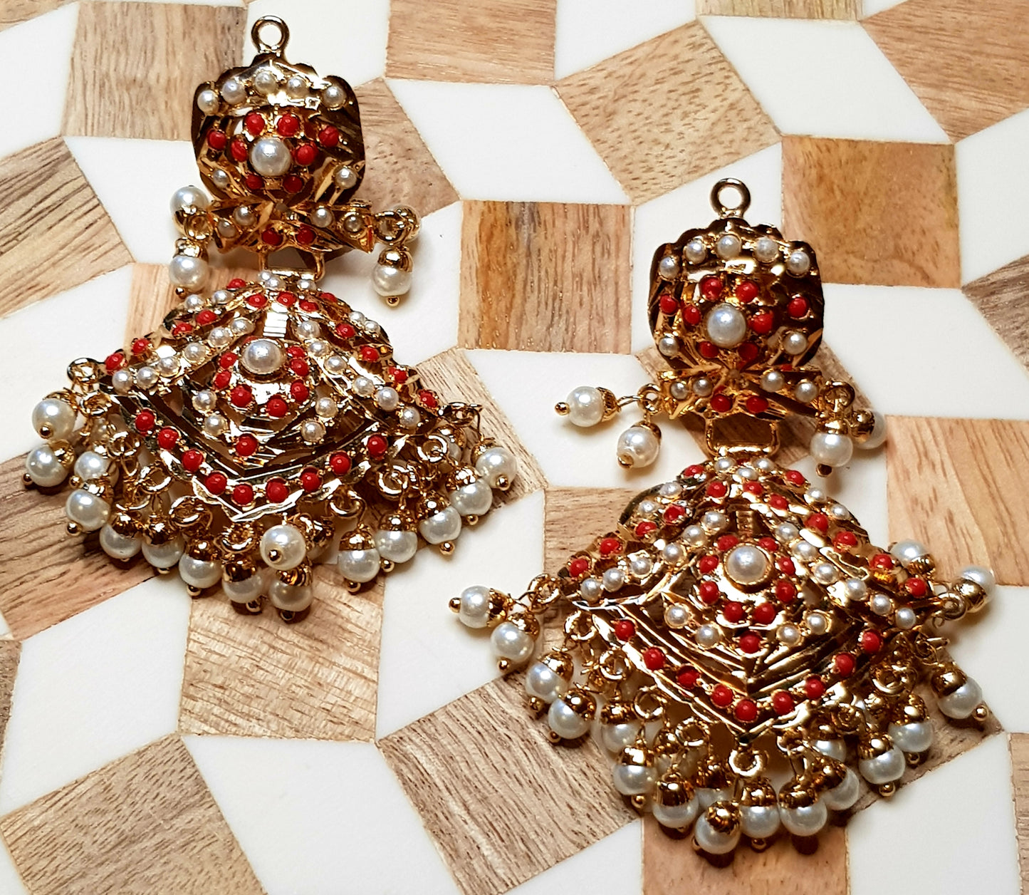 Jadau earrings with coral(red)stone and pearl inlay