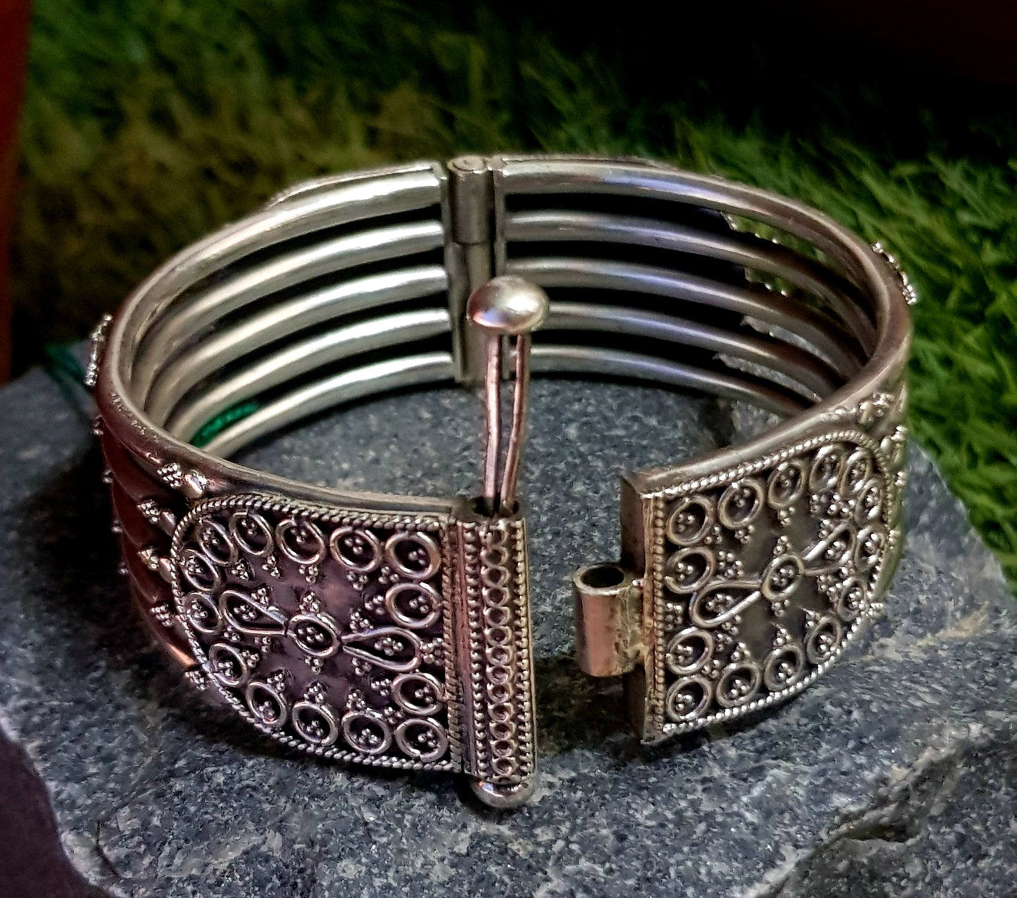 Silver Bangle-broad, concentric circles stacked on top of each other design 1pc - free size