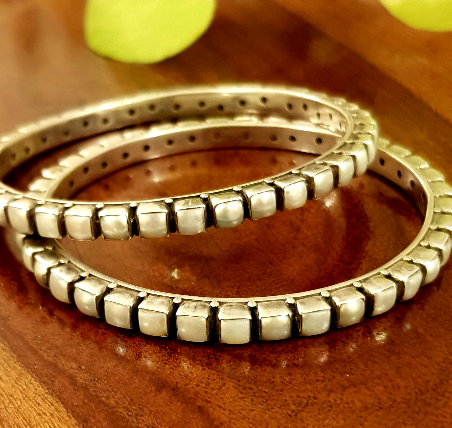 Bangles/Kara's in silver with pearls mount in square shape (2 pcs),size - 2.8