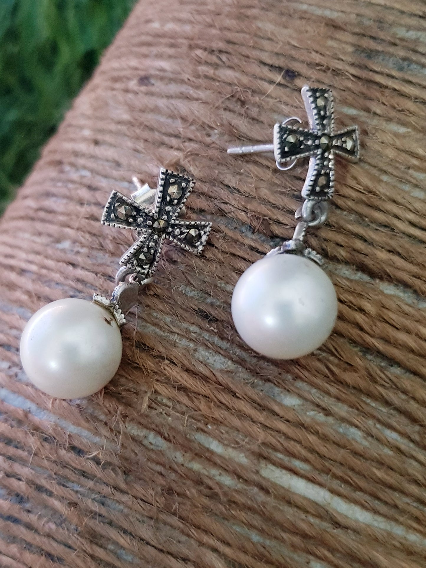 Silver earrings, hanging pearl on cross shaped marcasite studs