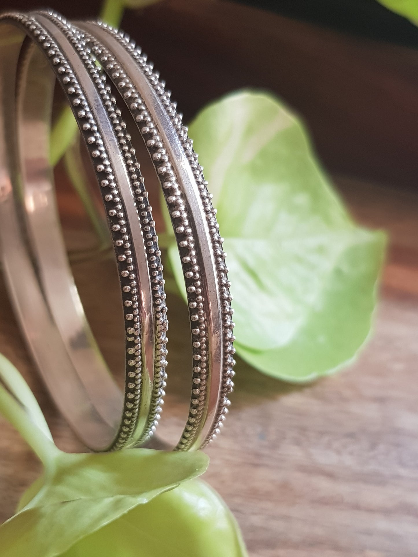 Silver bangles, plain center with work on the edges (2 pcs) size 2.6