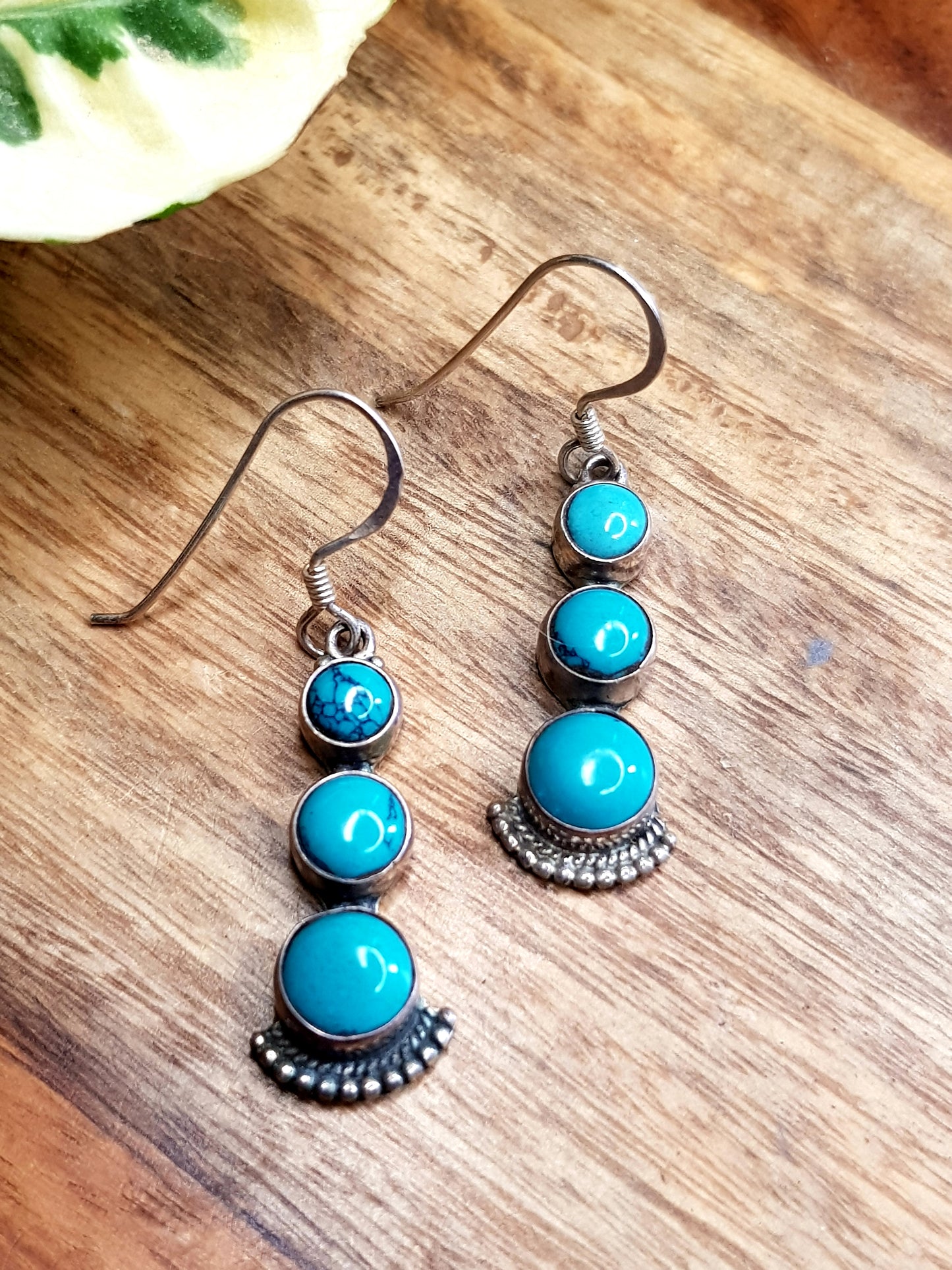 Silver earrings, ruby/pearl/turquoise hanging