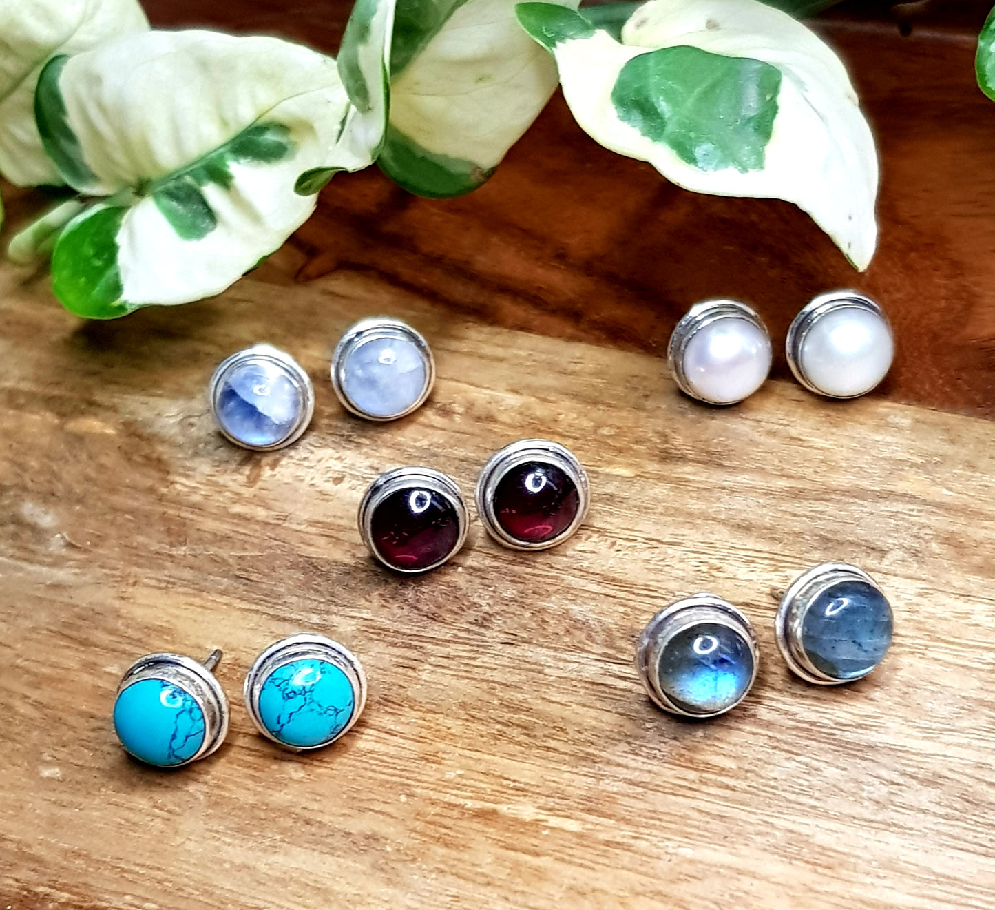 Silver studs (earrings) with pearl/turquoise/moonstone/ruby/dark grey stone center