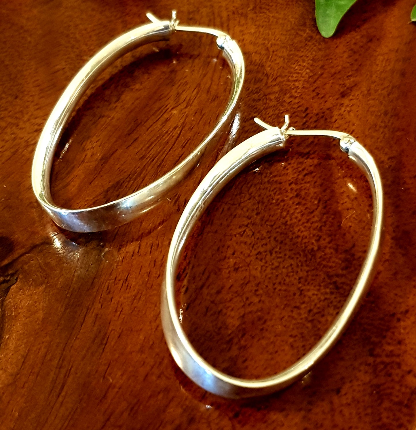 Minimal silver baali #3 (sterling silver hoop earrings)