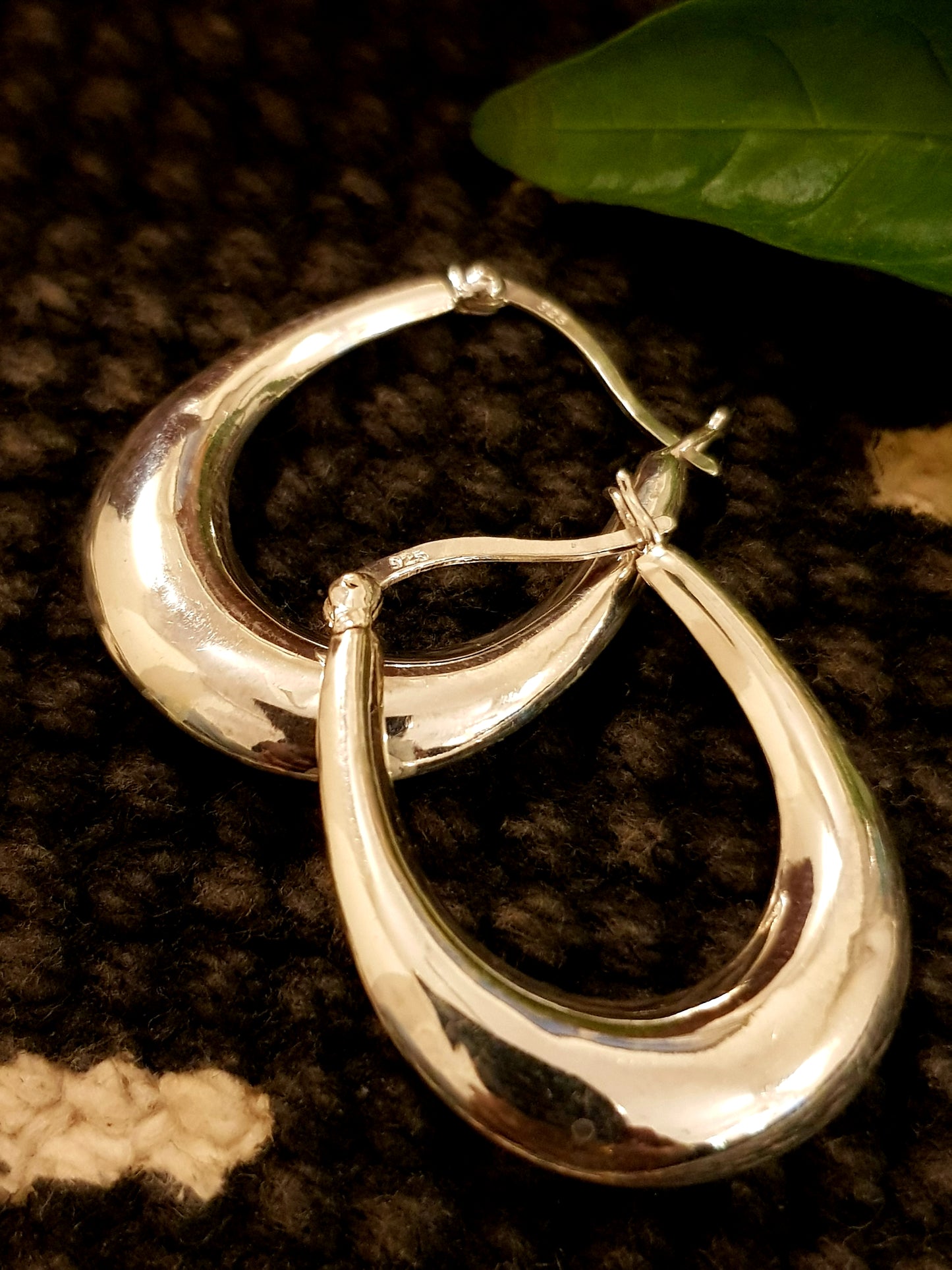 Minimal silver baali #1 (sterling silver hoop earrings)