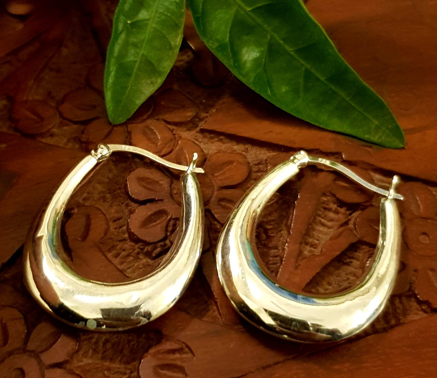 Minimal silver baali #1 (sterling silver hoop earrings)