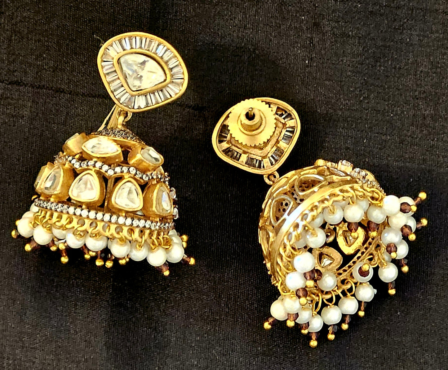 Antique gold finish kundan Jhumka (earrings),kundan stud with tube crystals, kundan detailing on dome