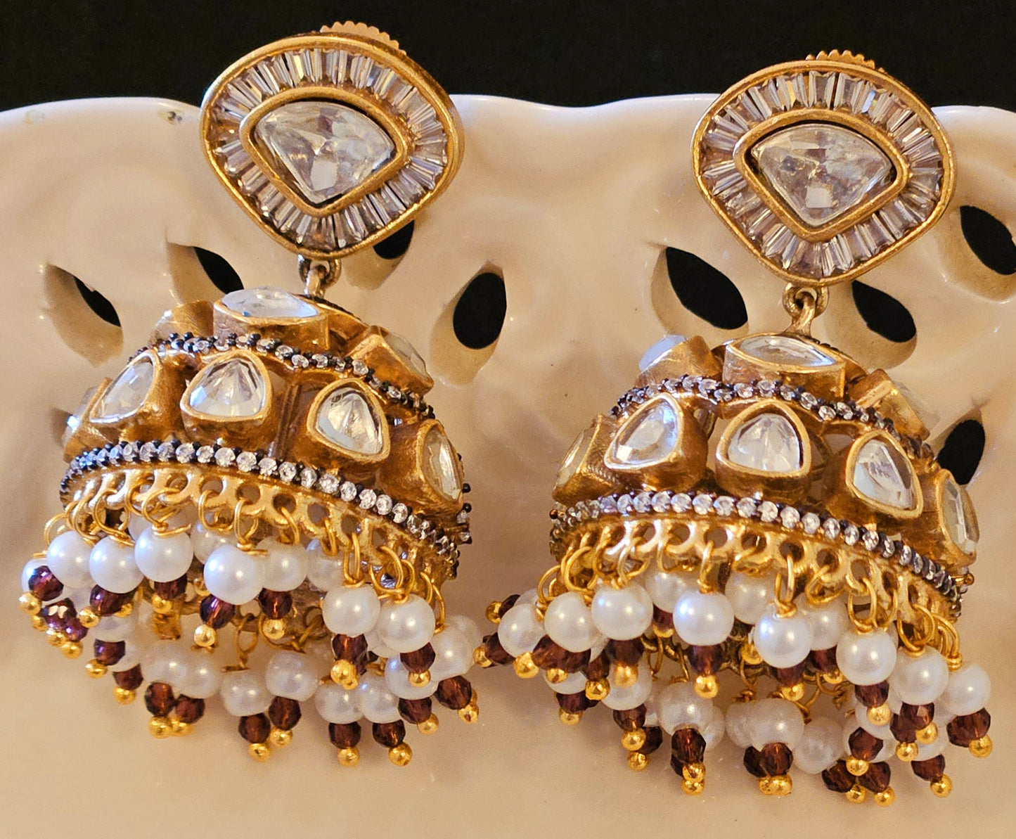 Antique gold finish kundan Jhumka (earrings),kundan stud with tube crystals, kundan detailing on dome