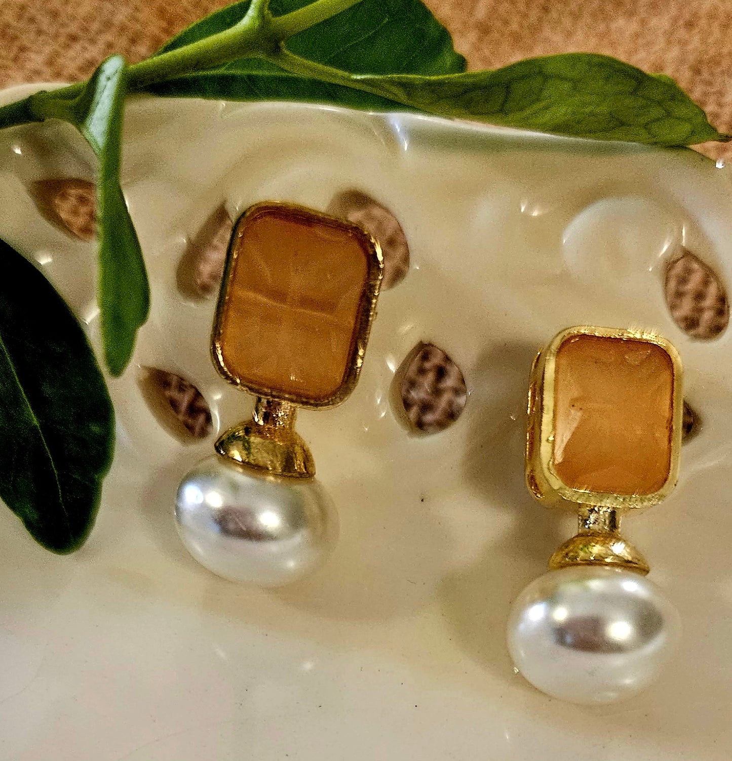 Gold finish stud (earring) amber/leaf green square stone with big pearl