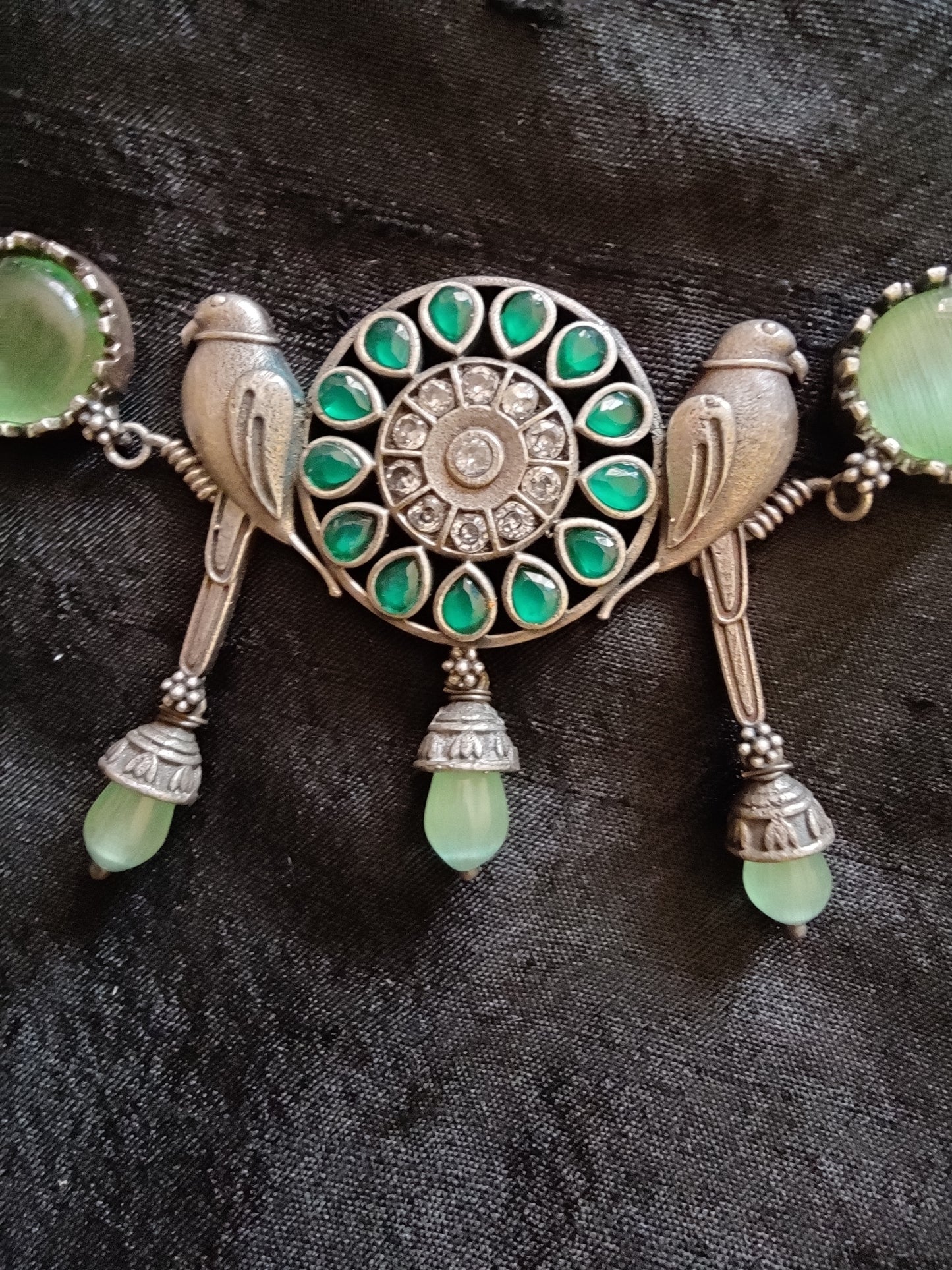 Parrot motif choker necklace and dangling earrings set
